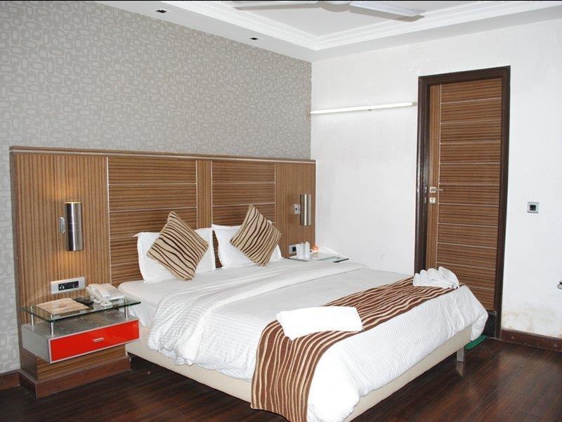 Hotel Metro Continental Delhi  Exterior foto