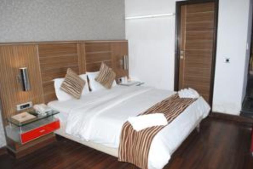 Hotel Metro Continental Delhi  Zimmer foto